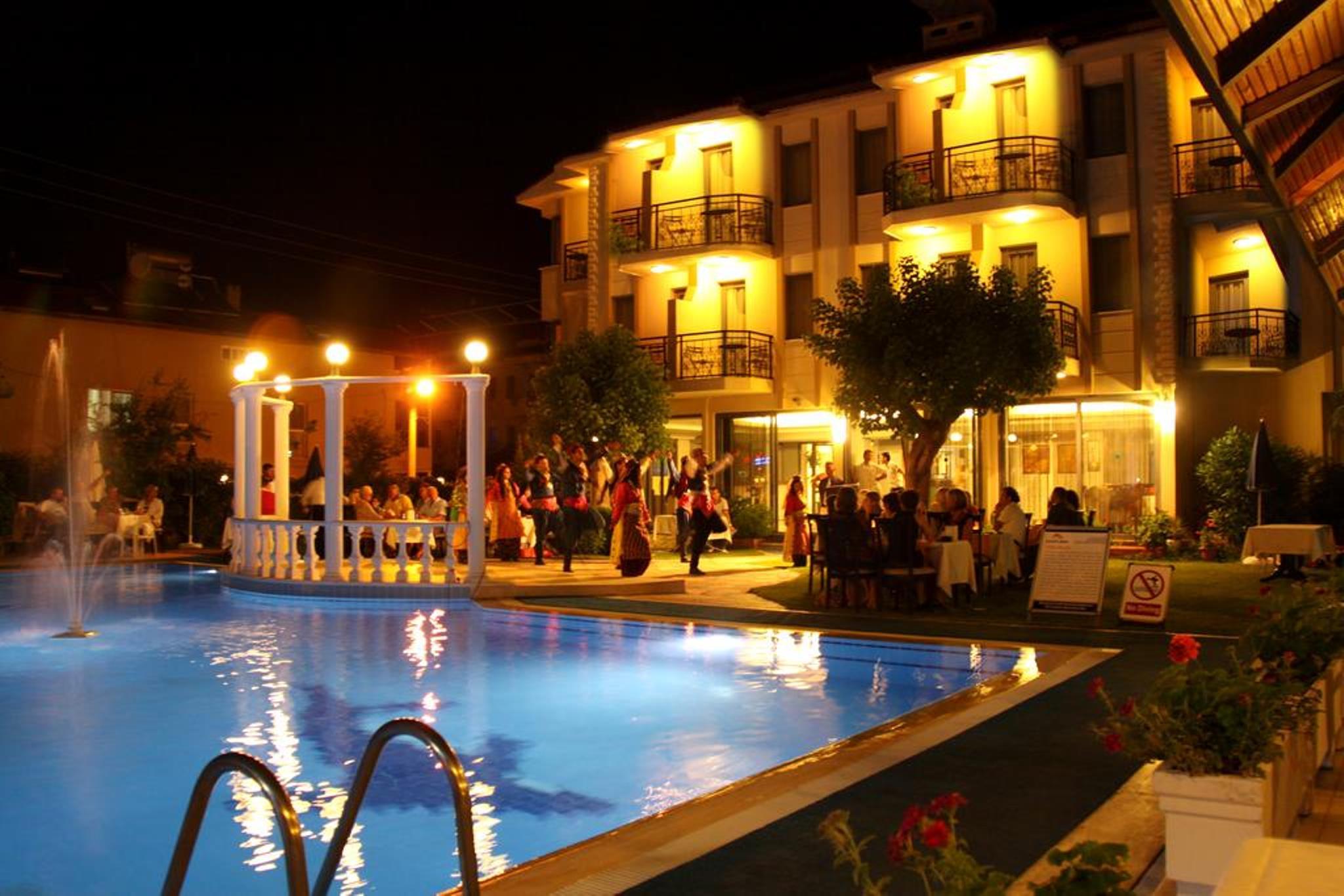 Golden Moon Hotel Fethiye Exteriör bild
