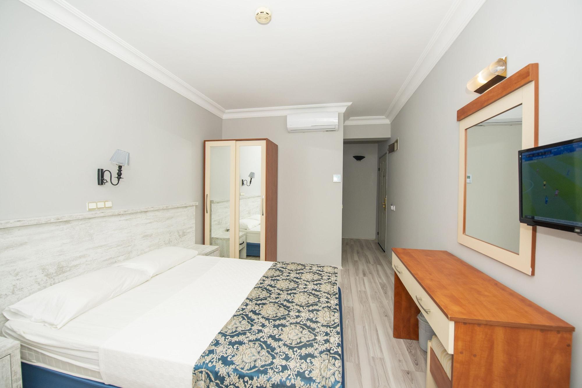 Golden Moon Hotel Fethiye Exteriör bild