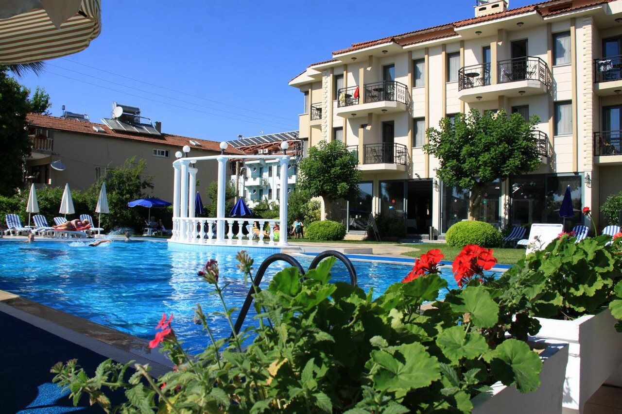 Golden Moon Hotel Fethiye Exteriör bild