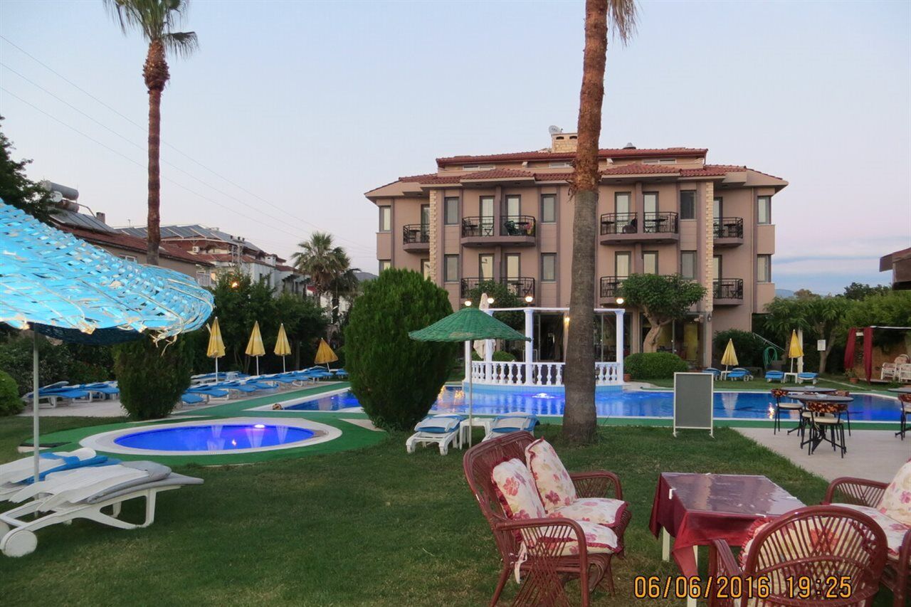 Golden Moon Hotel Fethiye Exteriör bild